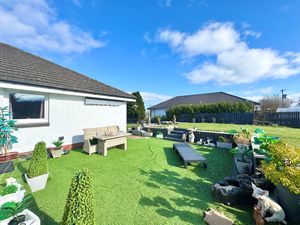 Photo 30- click for photo gallery